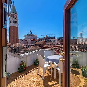 https://hotel-ai-do-mori.hotelslidodijesolo.com