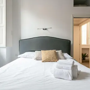 https://milano-apartments-naviglio.it-lombardy.com